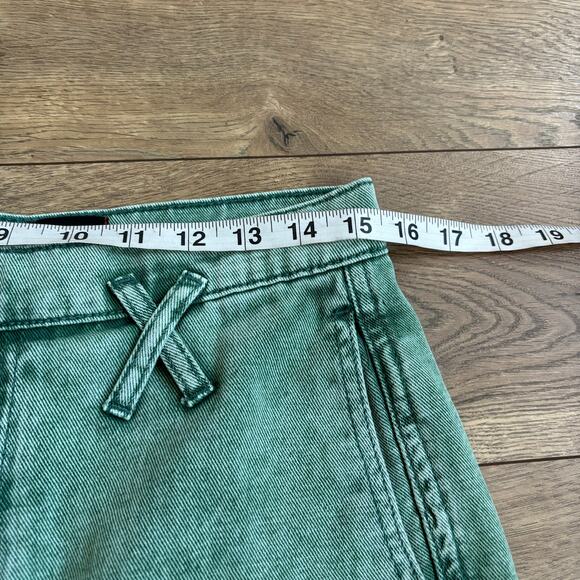BDG Urban Outfitters Green Acid Wash Shorts Rolled Hem 26 100% Cotton - Picture 6 of 8